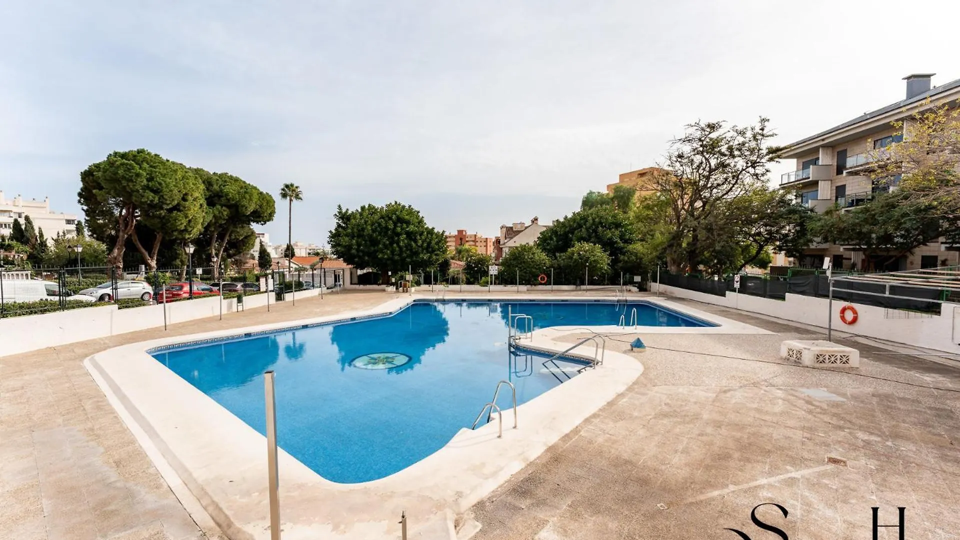 Stylish Retreat 1Bed, Pool, Sleeps 3 Apartment Benalmadena
